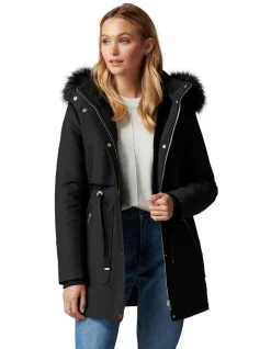 Brand new 👍 Forever New Tiffany Long Parka 💯